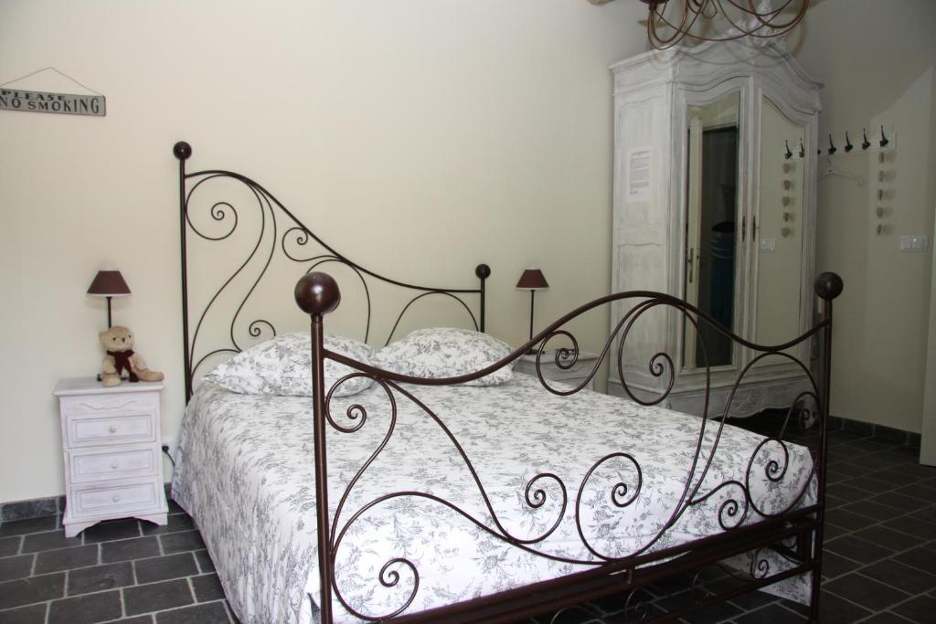 La Bastide De Fontaille Bed & Breakfast Saint-Félicien Стая снимка