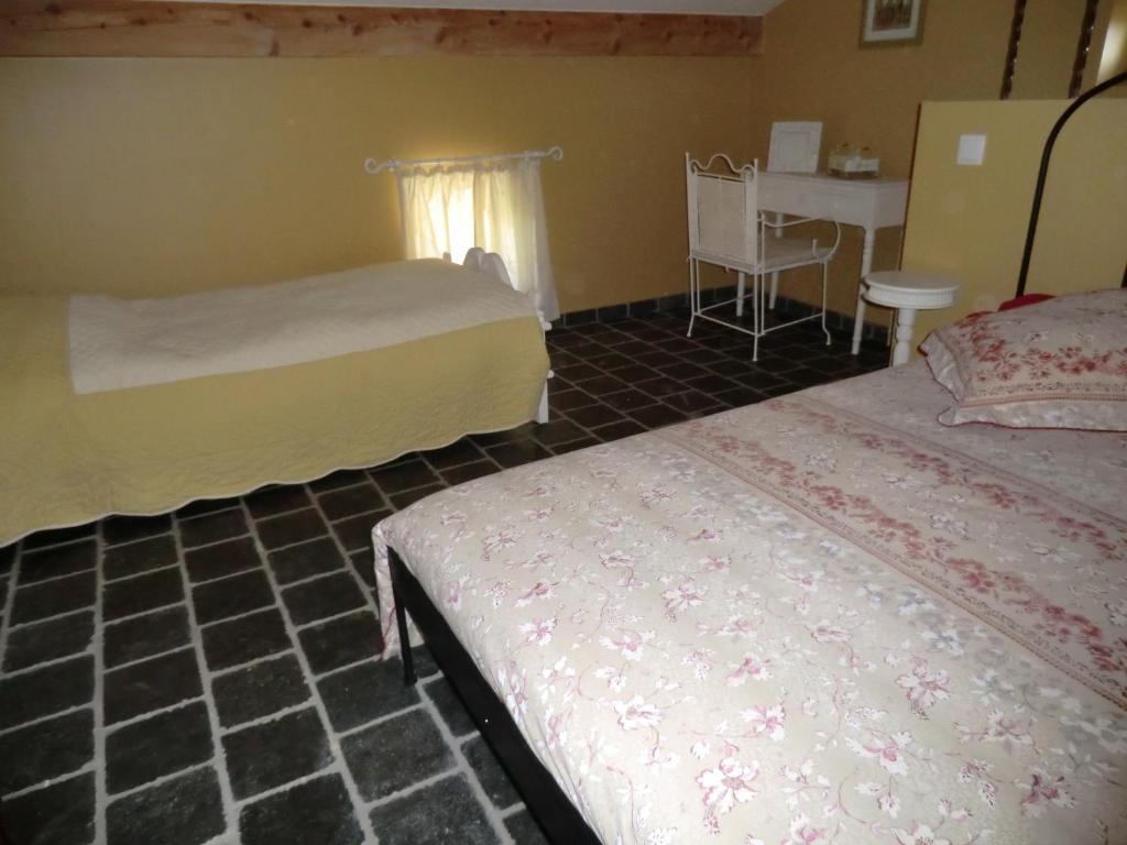 La Bastide De Fontaille Bed & Breakfast Saint-Félicien Стая снимка