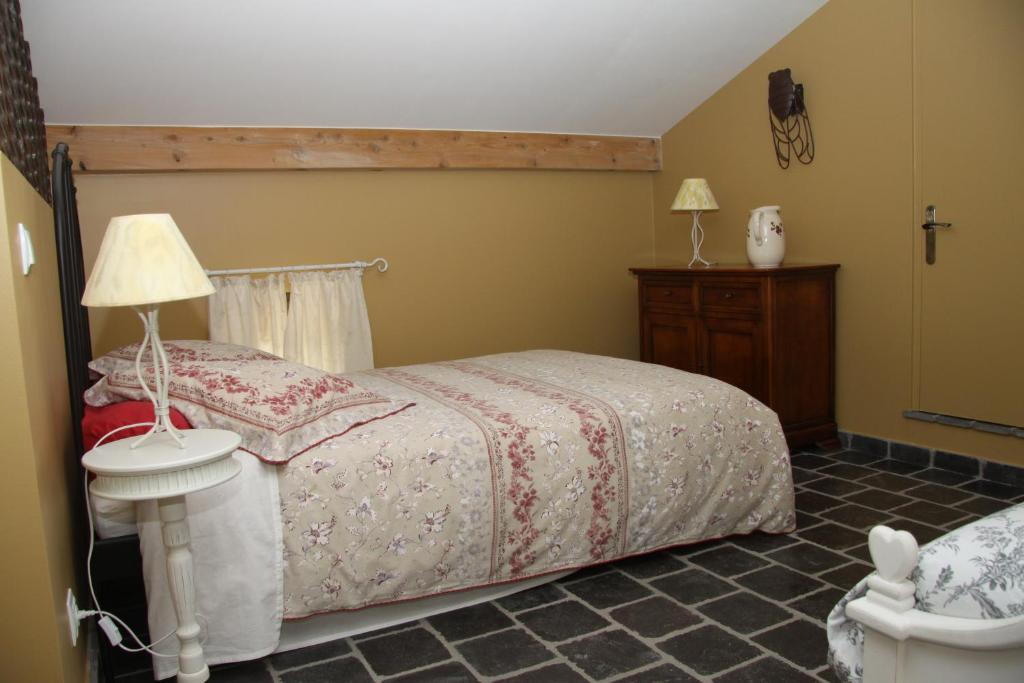 La Bastide De Fontaille Bed & Breakfast Saint-Félicien Стая снимка